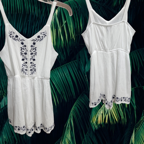 Blue Rain White Navy Blue Embroidered Romper - Picture 1 of 3